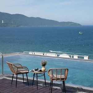 Lunar Da Nang