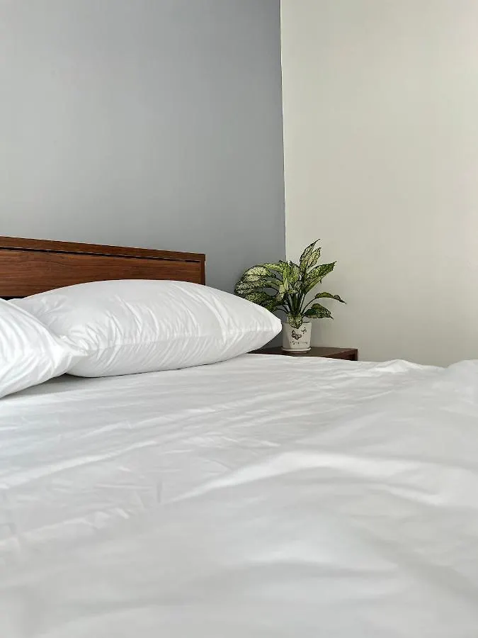 Hotel The Light Apartment Da Nang