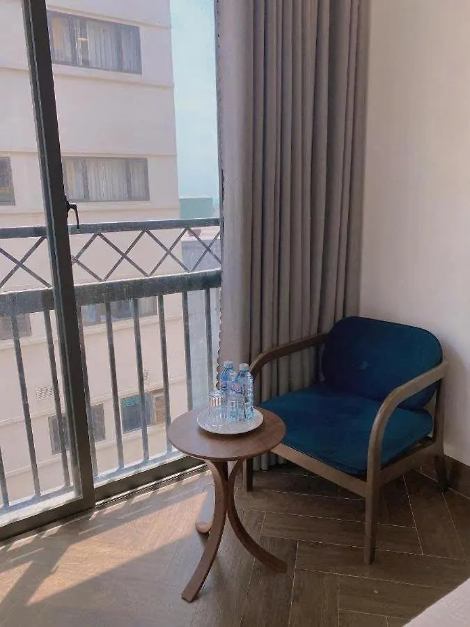 Hotel The Light Apartment Da Nang
